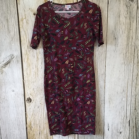 S Lularoe Julia - Picture 1 of 1